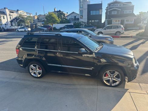 Used 2008 Jeep Grand Cherokee SRT8 w/ SRT Option Group II image 2