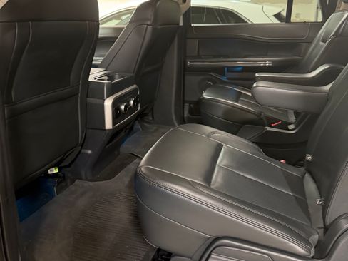Used 2023 Ford Expedition Max XLT AWD/4WD image 6