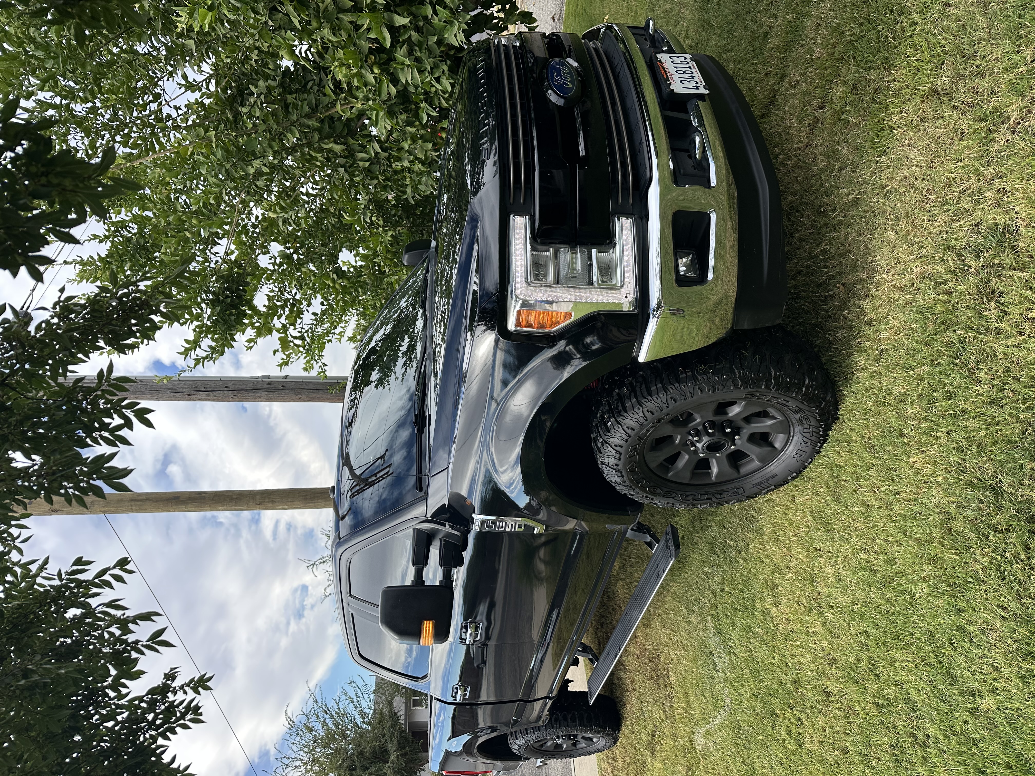 Used 2018 Ford F250 King Ranch w/ King Ranch Ultimate Package AWD/4WD image 15