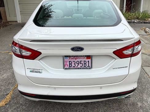 Used 2016 Ford Fusion Energi Titanium FWD image 4