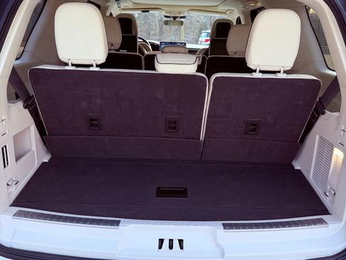 Used 2023 Lincoln Navigator Black Label image 18