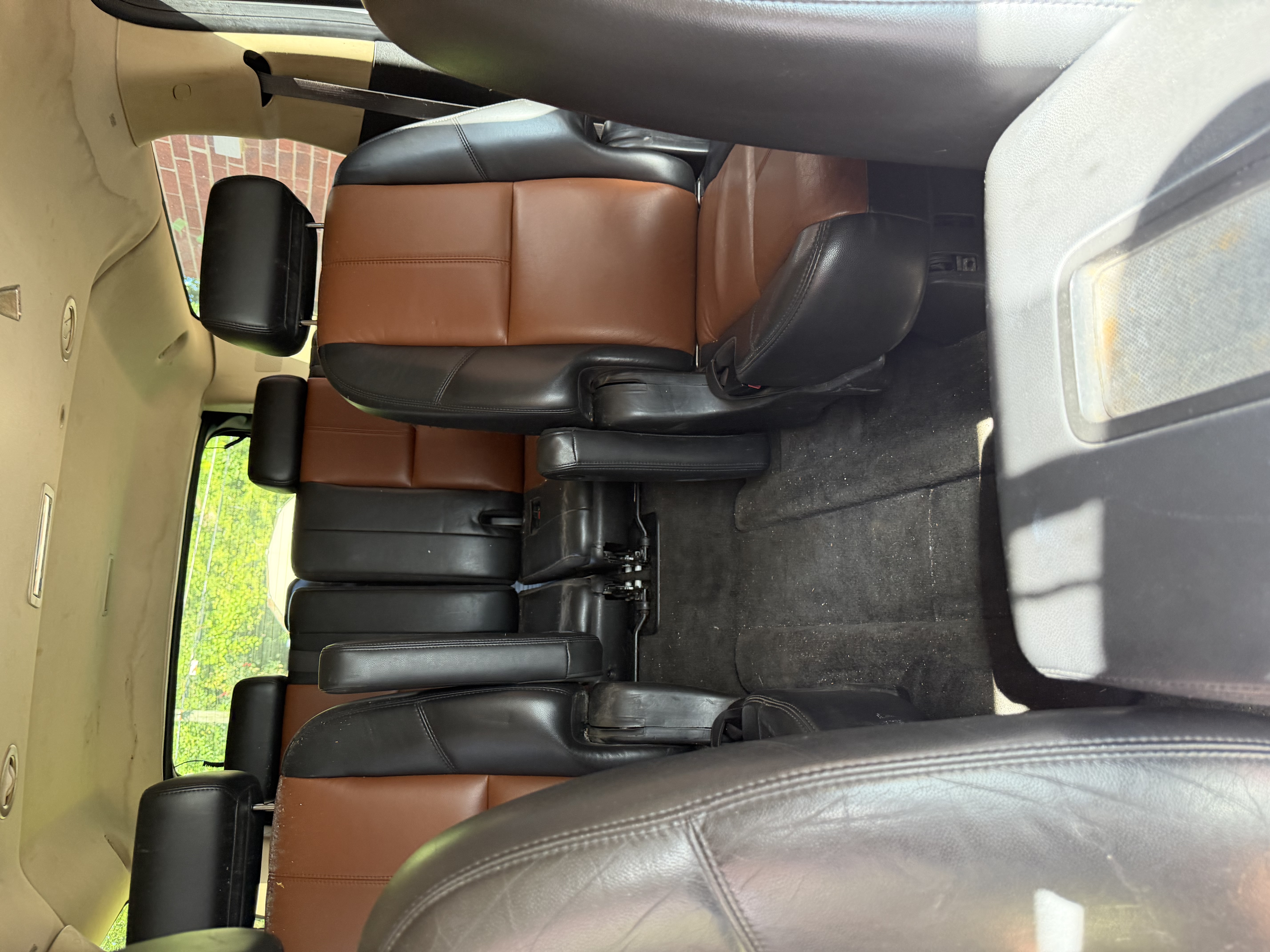 Used 2007 Chevrolet Suburban LT w/ LT Preferred Equipment Group AWD/4WD image 23