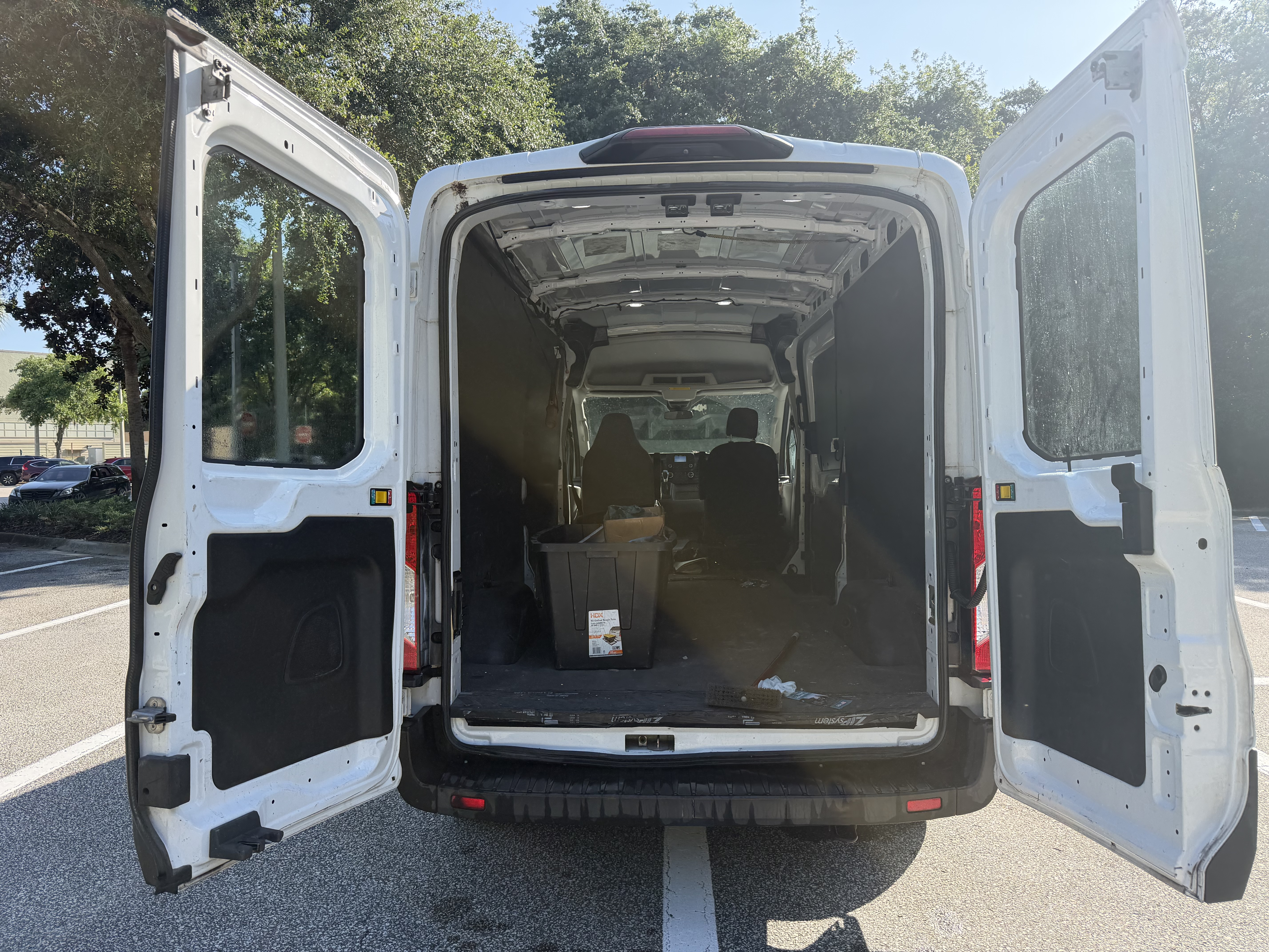 Used 2020 Ford Transit 250 Medium Roof AWD w/ Interior Upgrade Package image 9
