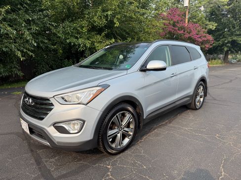 Used 2016 Hyundai Santa Fe Limited w/ Option Group 04 AWD/4WD image 1