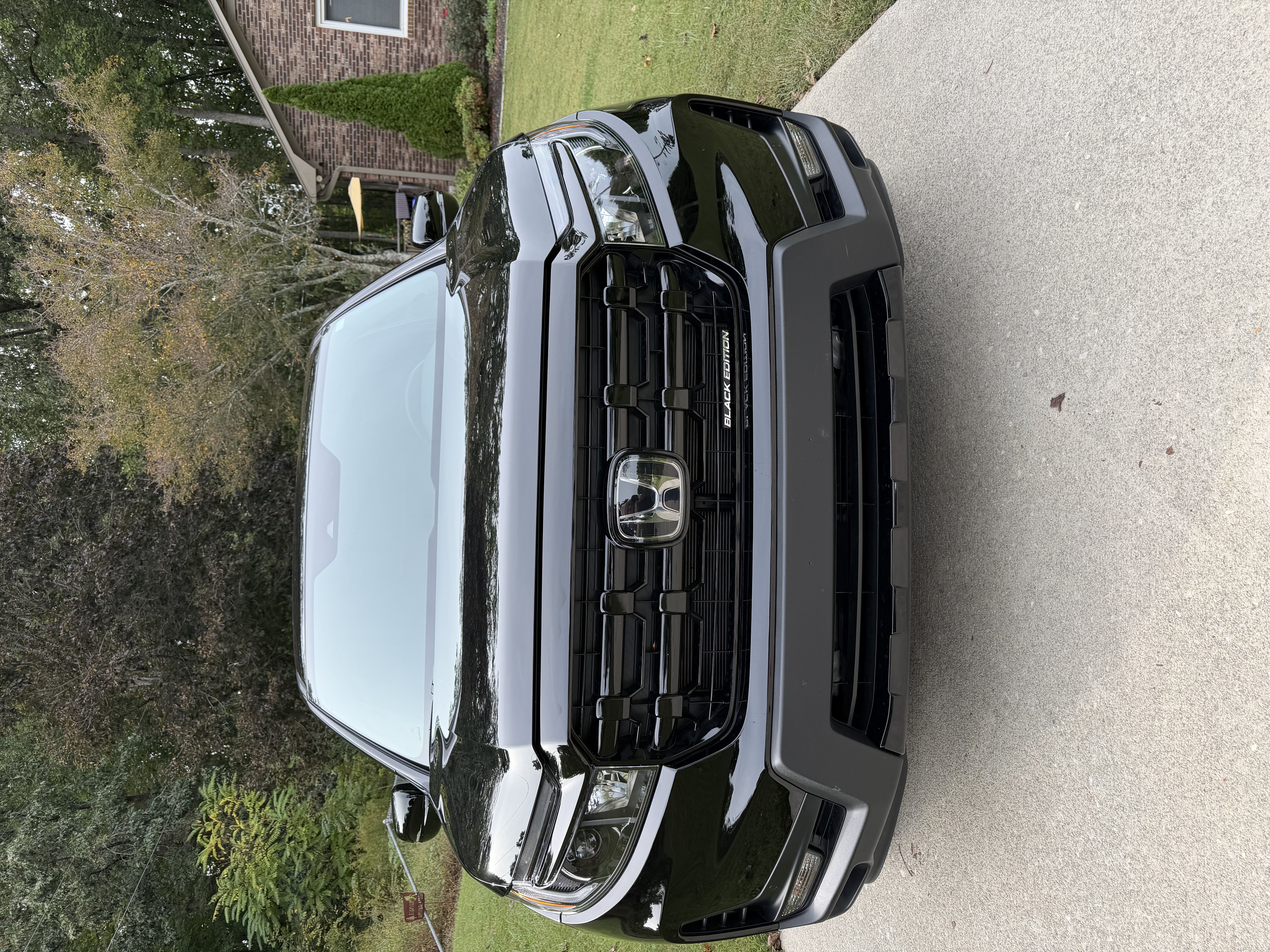 Used 2025 Honda Ridgeline Black Edition image 5