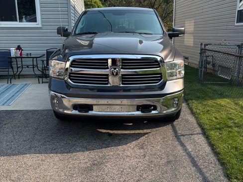 Used 2016 RAM 1500 Big Horn image 2