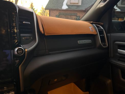 Used 2022 RAM 2500 Big Horn w/ Level C Equiment Group image 12