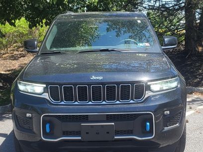 Used 2023 Jeep Grand Cherokee Overland