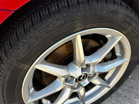 Used 2016 MAZDA MX-5 Miata Sport RWD image 6