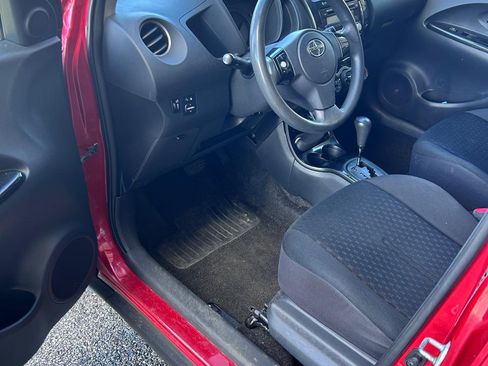 Used 2008 Scion xD Hatchback 4D image 13