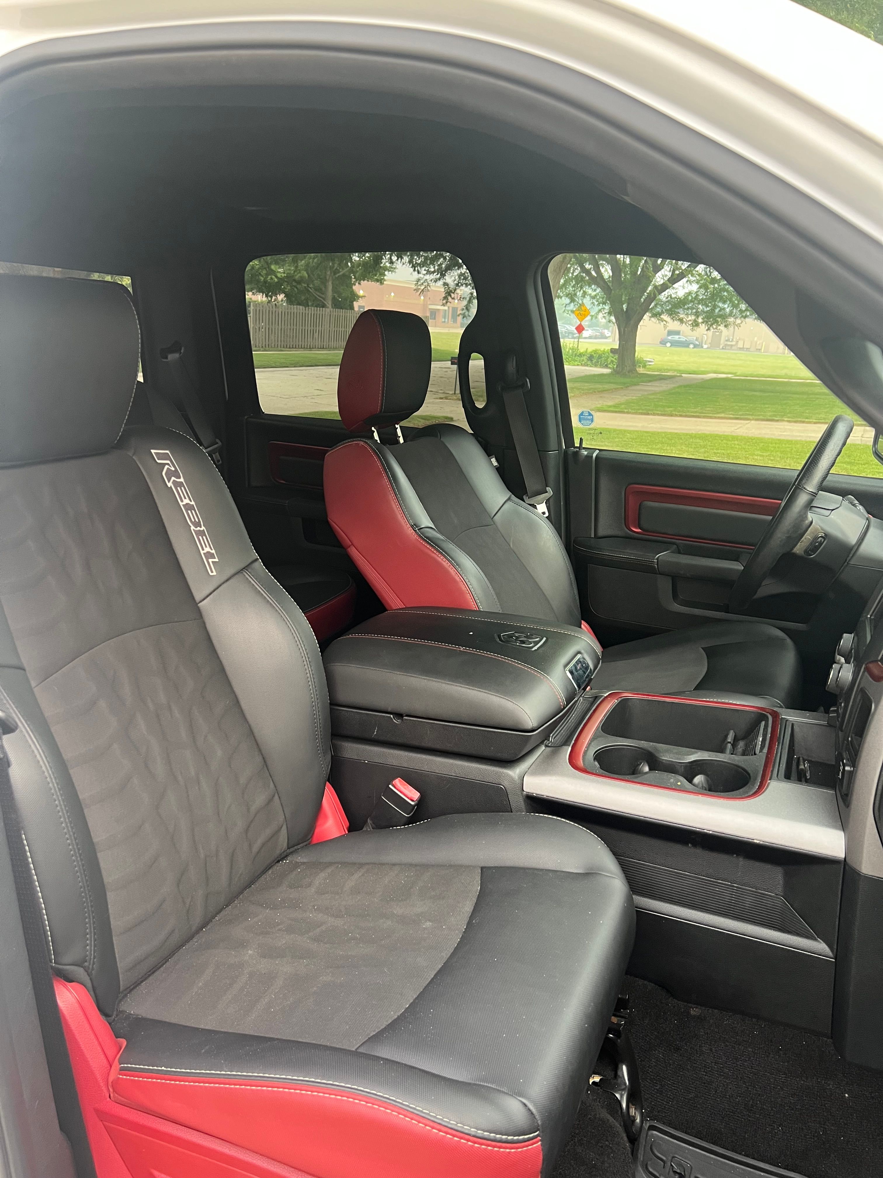 Used 2017 RAM 1500 Rebel w/ Luxury Group AWD/4WD image 11