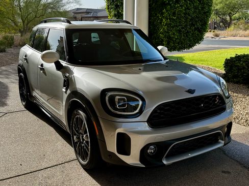 Used 2024 MINI Cooper Countryman S FWD image 6