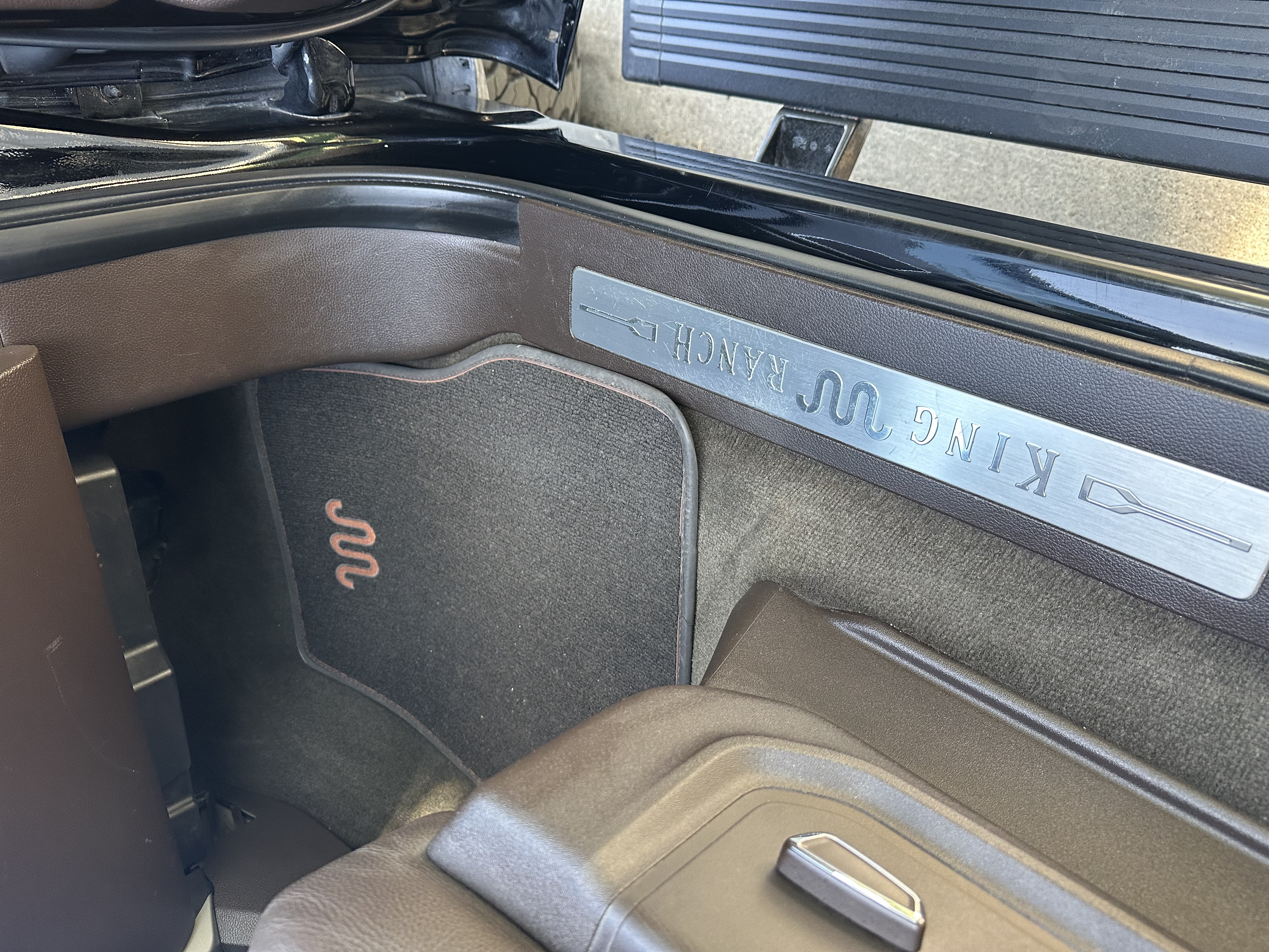 Used 2018 Ford F250 King Ranch w/ King Ranch Ultimate Package AWD/4WD image 26