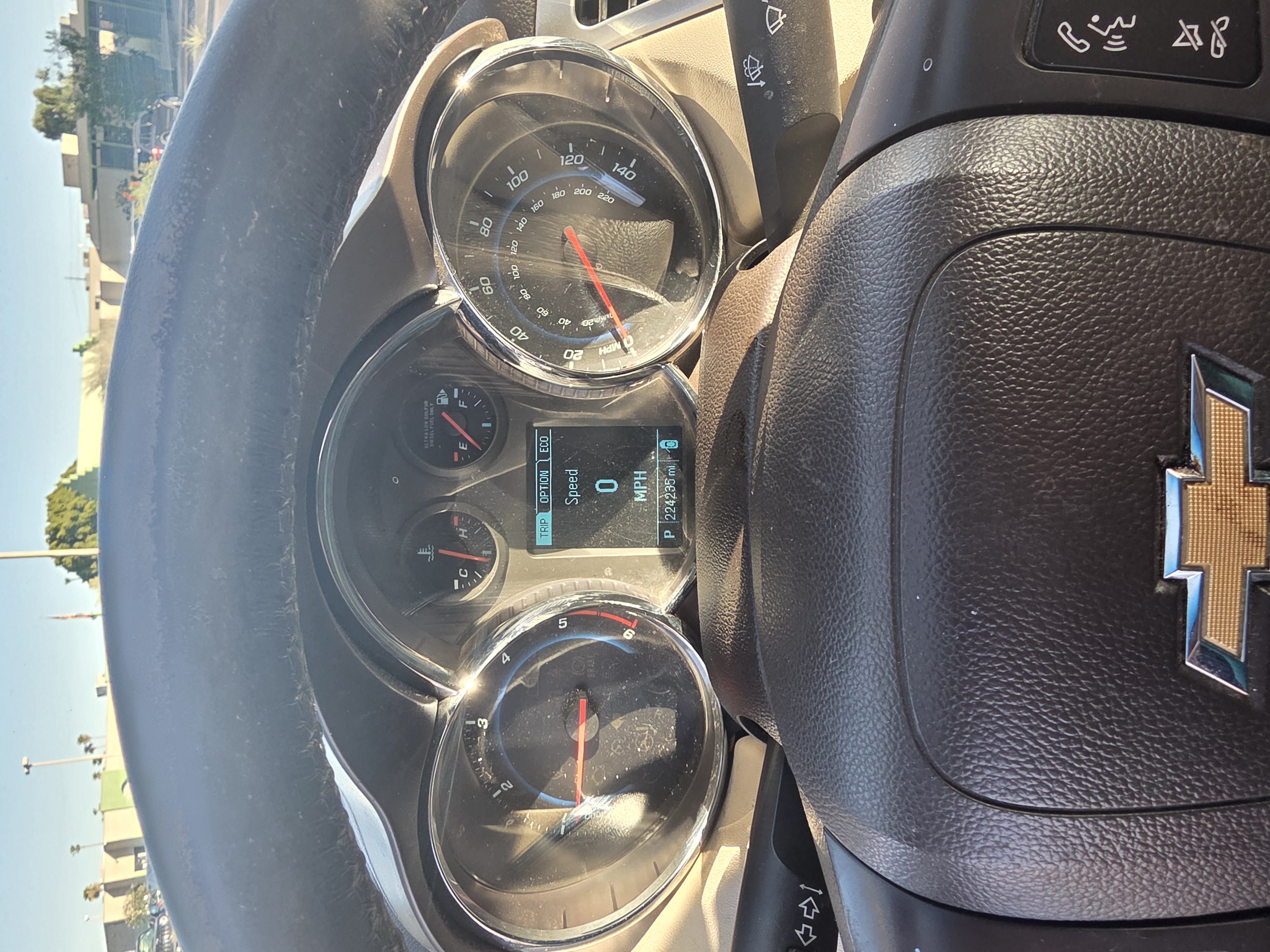 Used 2015 Chevrolet Cruze Diesel FWD image 10