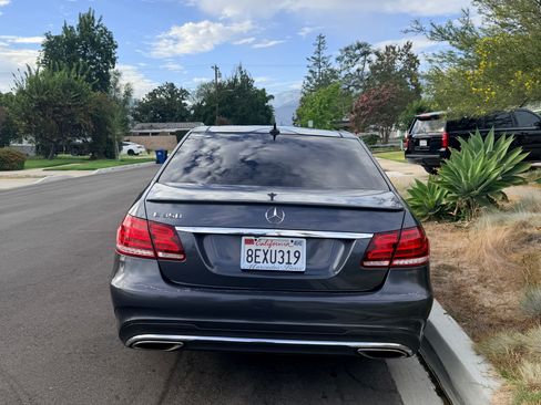 Used 2016 Mercedes-Benz E 350 Sedan image 10