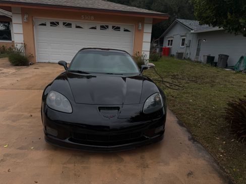 Used 2006 Chevrolet Corvette Z06 w/ Preferred Equipment Group image 8