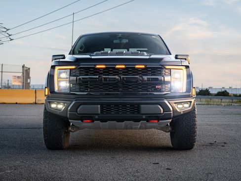 Used 2023 Ford F150 Raptor w/ Equipment Group 802A Raptor R AWD/4WD image 9