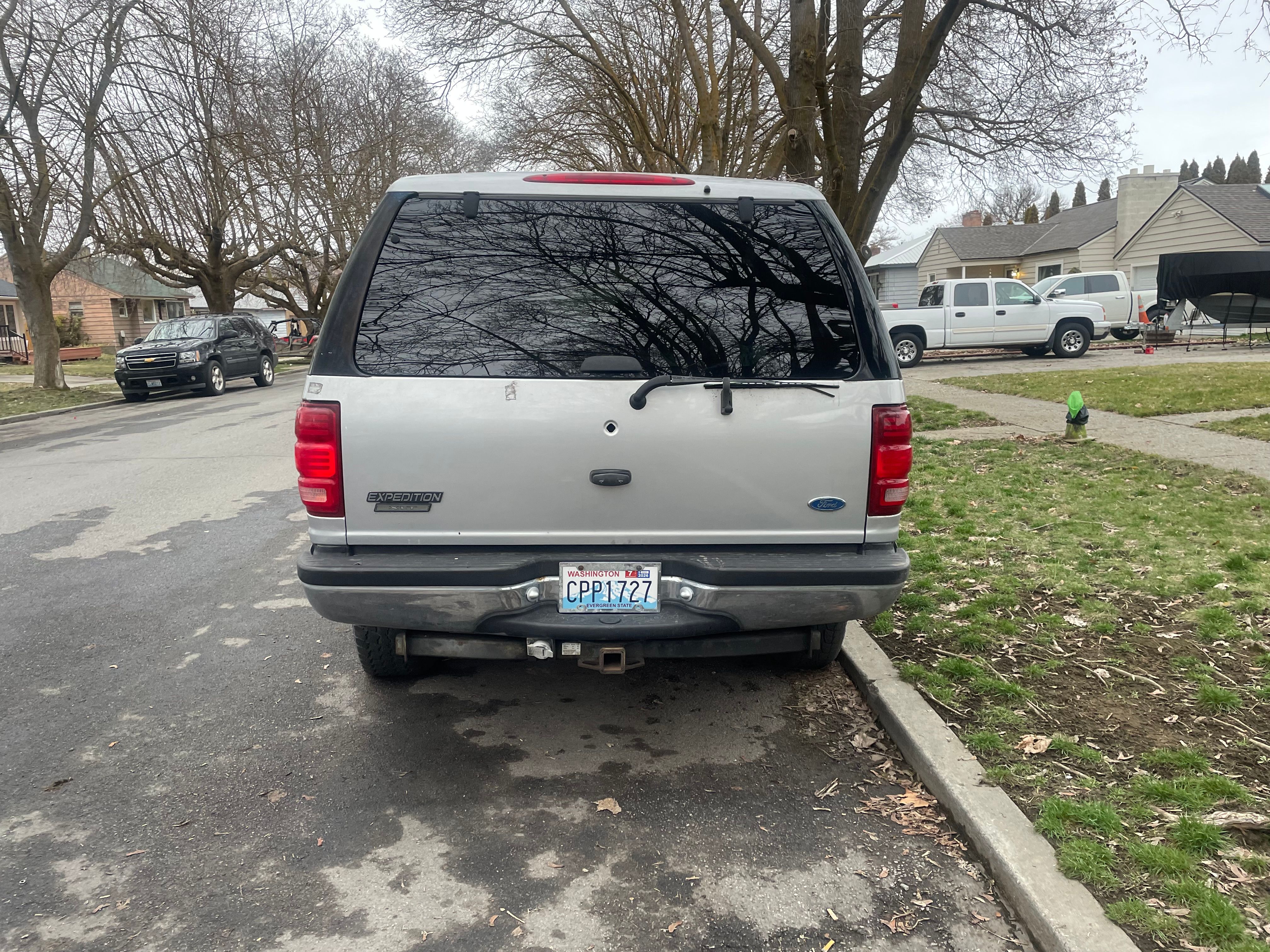 Used 1997 Ford Expedition 4WD image 2
