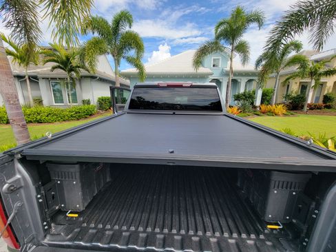 Used 2022 Chevrolet Silverado 1500 LT image 13