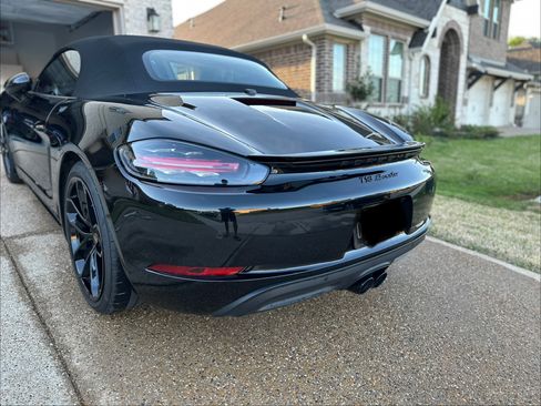 Used 2024 Porsche 718 Boxster image 4