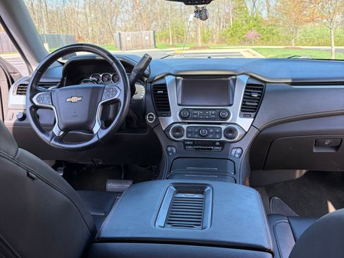 Used 2017 Chevrolet Tahoe Premier image 13