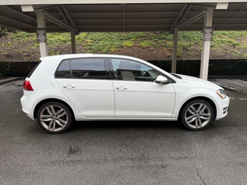 Used 2015 Volkswagen Golf SEL image 14