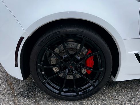 Used 2019 Chevrolet Corvette Grand Sport image 14