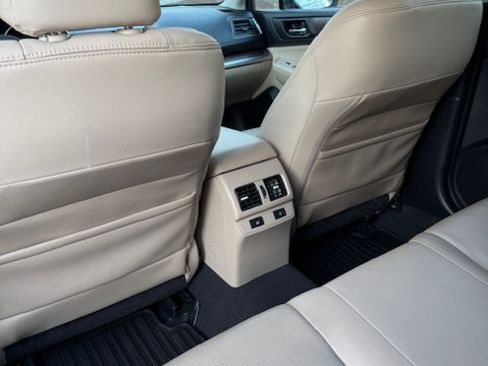 Used 2015 Subaru Outback 2.5i Limited image 19