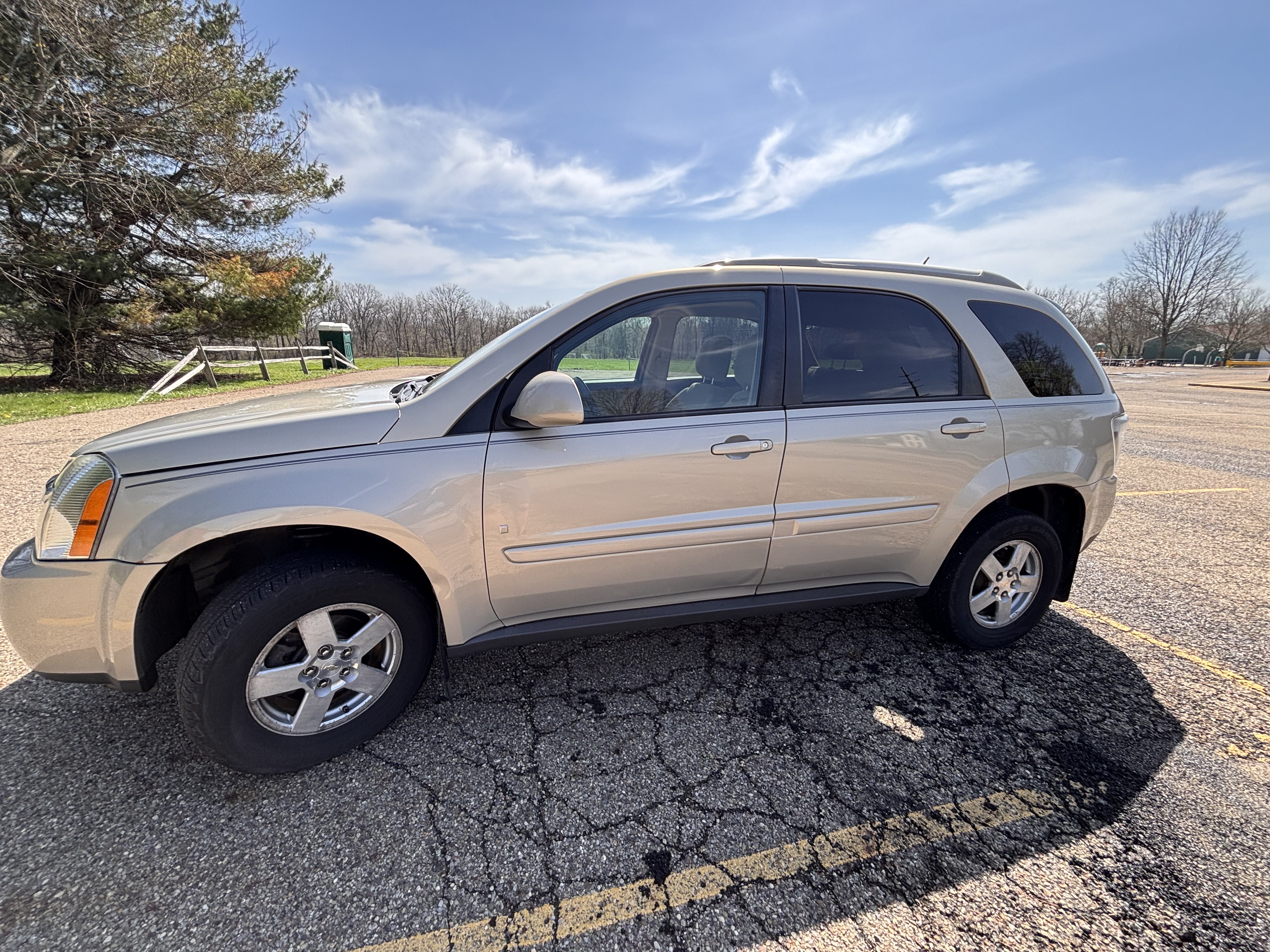 Used 2009 Chevrolet Equinox LT AWD/4WD image 1
