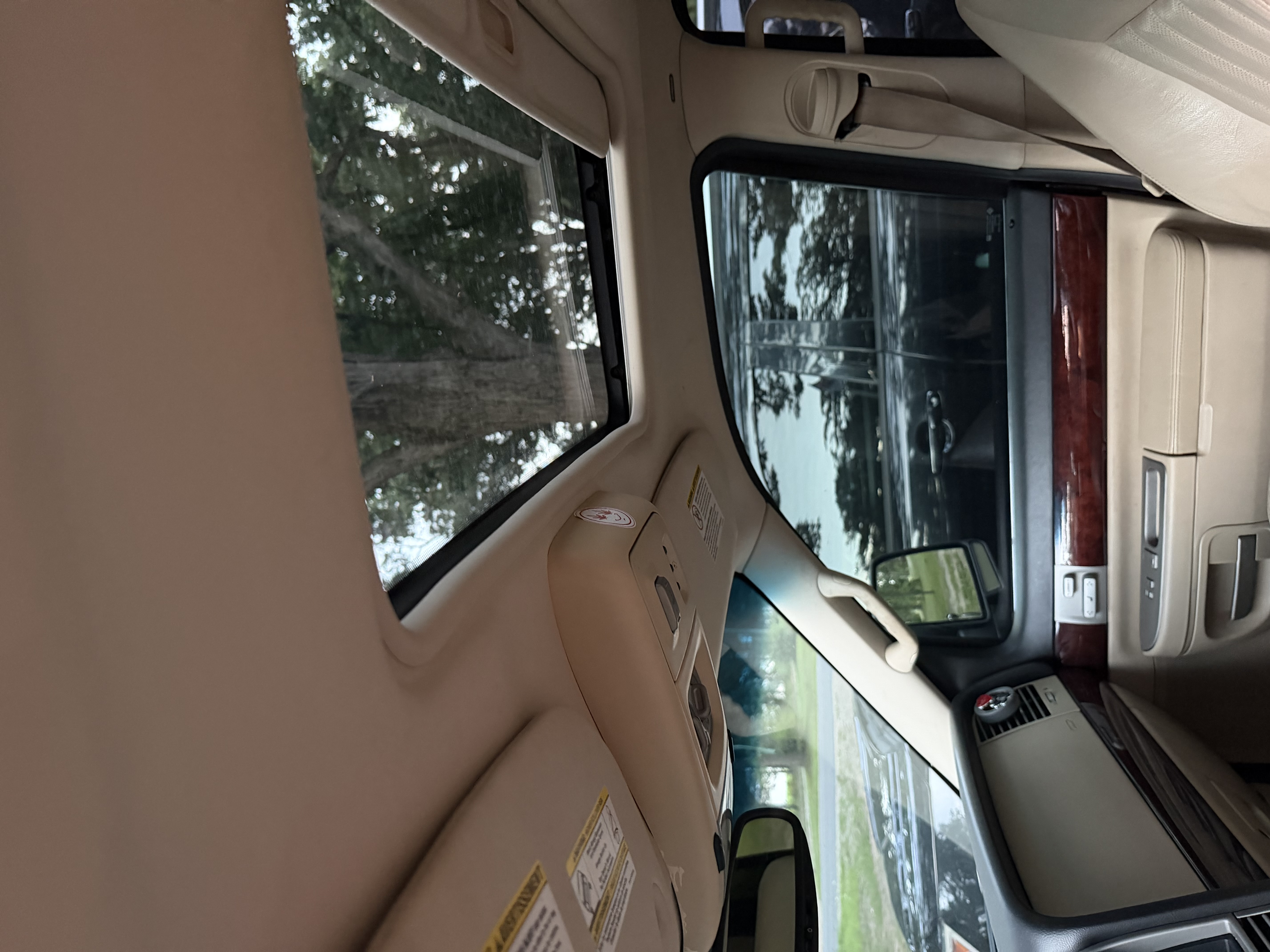 Used 2005 Lincoln Aviator AWD image 6