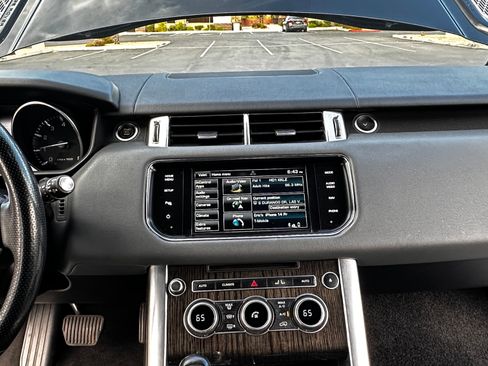 Used 2015 Land Rover Range Rover Sport Supercharged AWD/4WD image 27