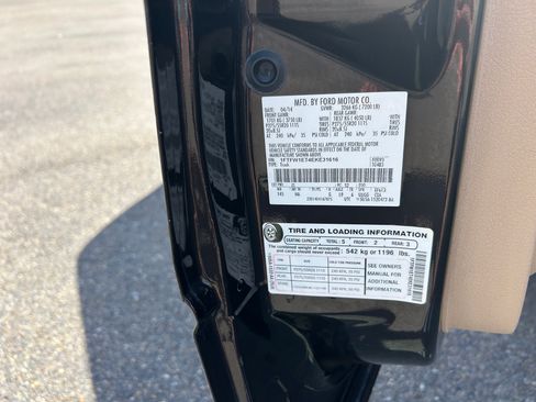 Used 2014 Ford F150 Lariat w/ Equipment Group 502A Luxury image 13