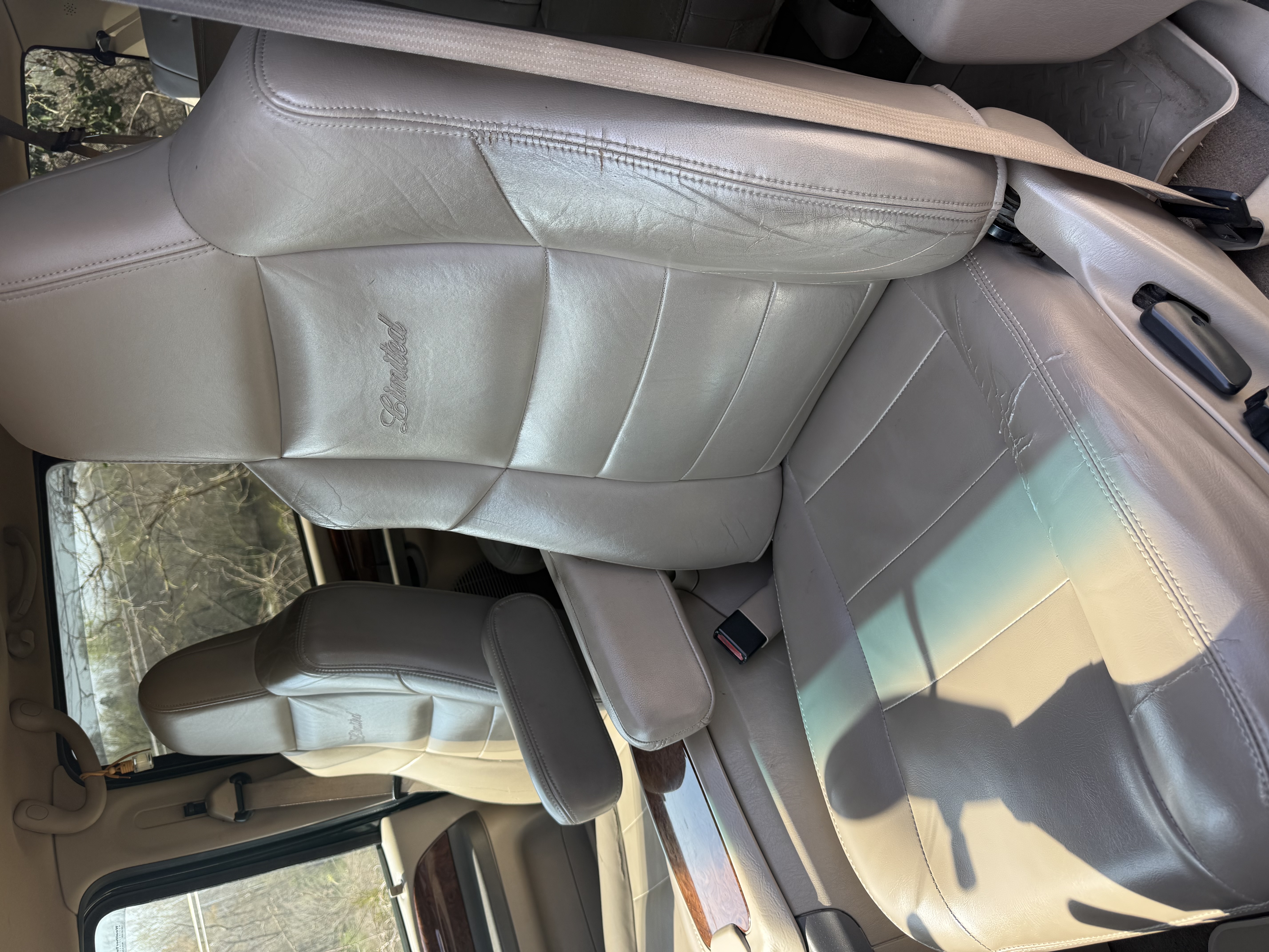 Used 2002 Ford Excursion Limited AWD/4WD image 15