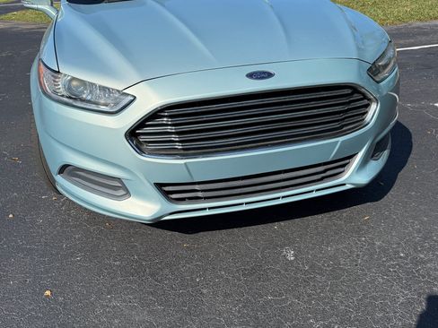 Used 2014 Ford Fusion SE image 8