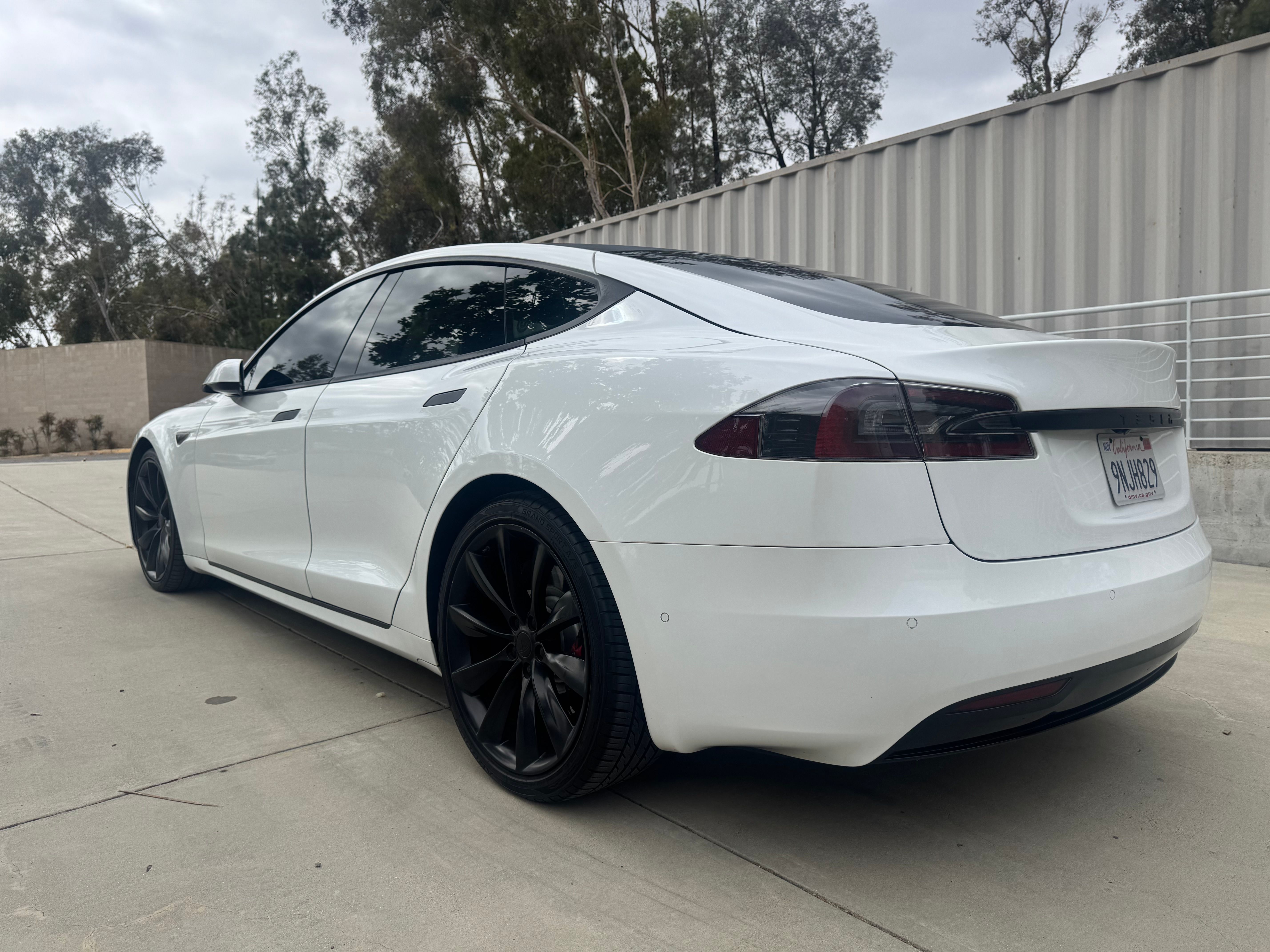 Used 2016 Tesla Model S 90D AWD/4WD image 6