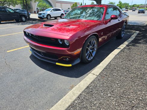 Used 2023 Dodge Challenger R/T Scat Pack w/ Plus Package image 9