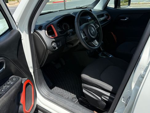 Used 2018 Jeep Renegade Sport w/ Power & Air Group AWD/4WD image 12