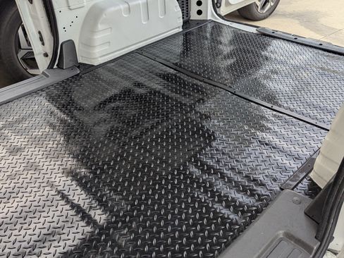 Used 2019 Nissan NV200 S w/ Cruise Control Package image 15