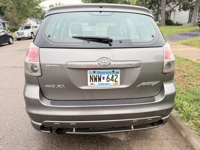 Used 2005 Toyota Matrix XR w/ Extra Value Pkg 2 AWD/4WD image 2