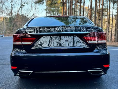 Used 2017 Lexus LS 460 F Sport image 5