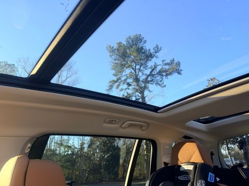 Used 2025 BMW X7 xDrive40i image 6