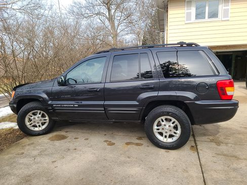 Used 1999 Jeep Grand Cherokee Limited image 1