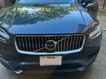 Used 2020 Volvo XC90 T6 Momentum w/ Protection Package
