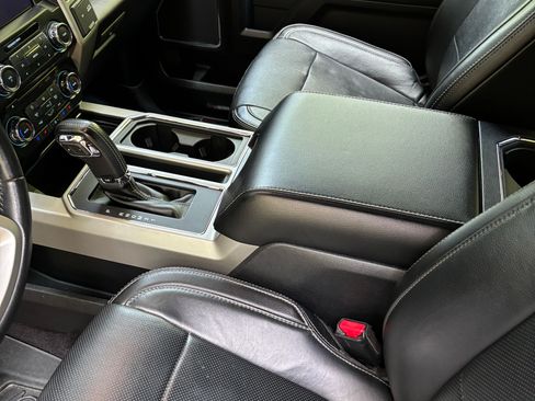 Used 2017 Ford F150 Lariat AWD/4WD image 10