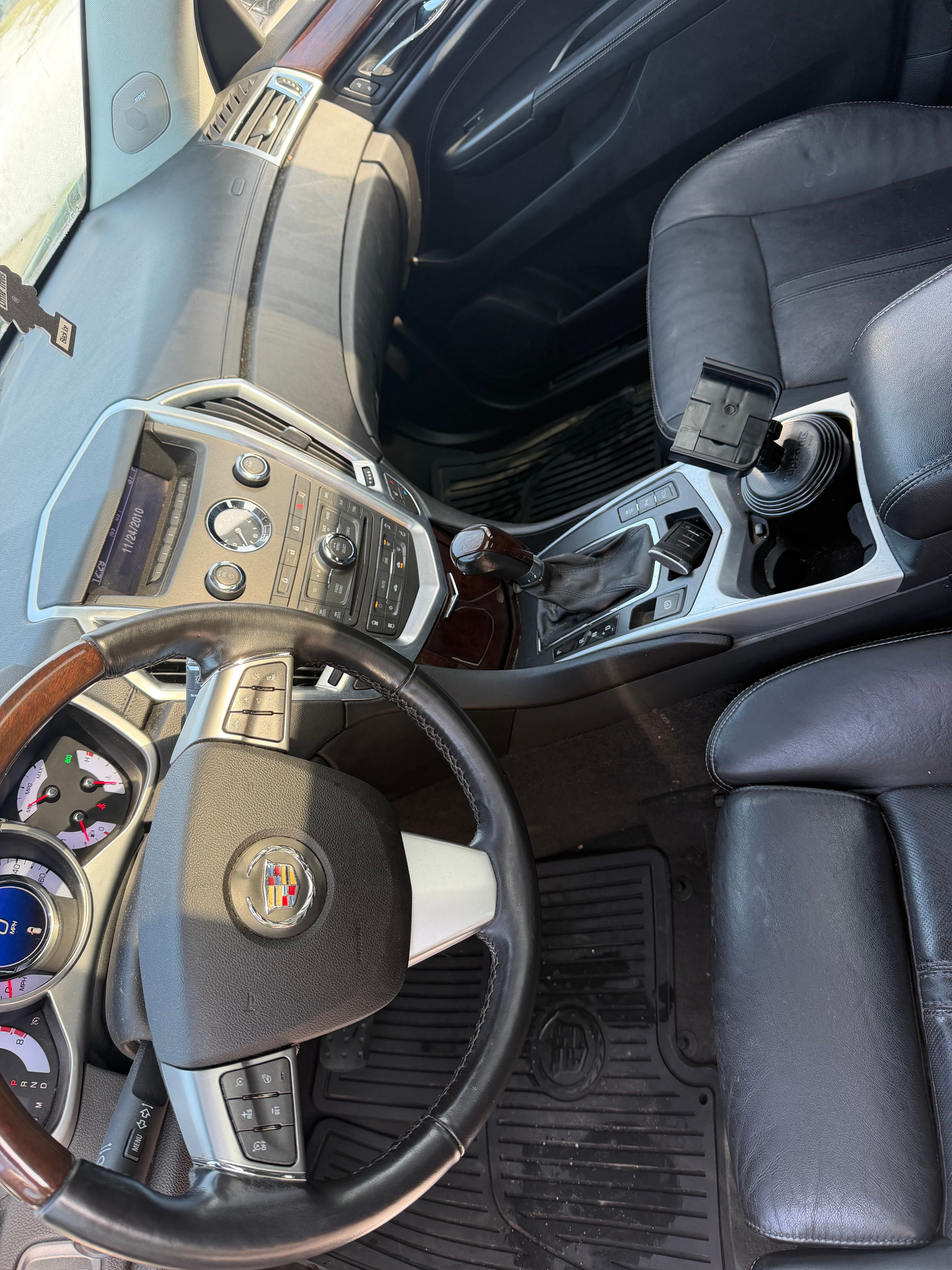 Used 2012 Cadillac SRX Luxury FWD image 9