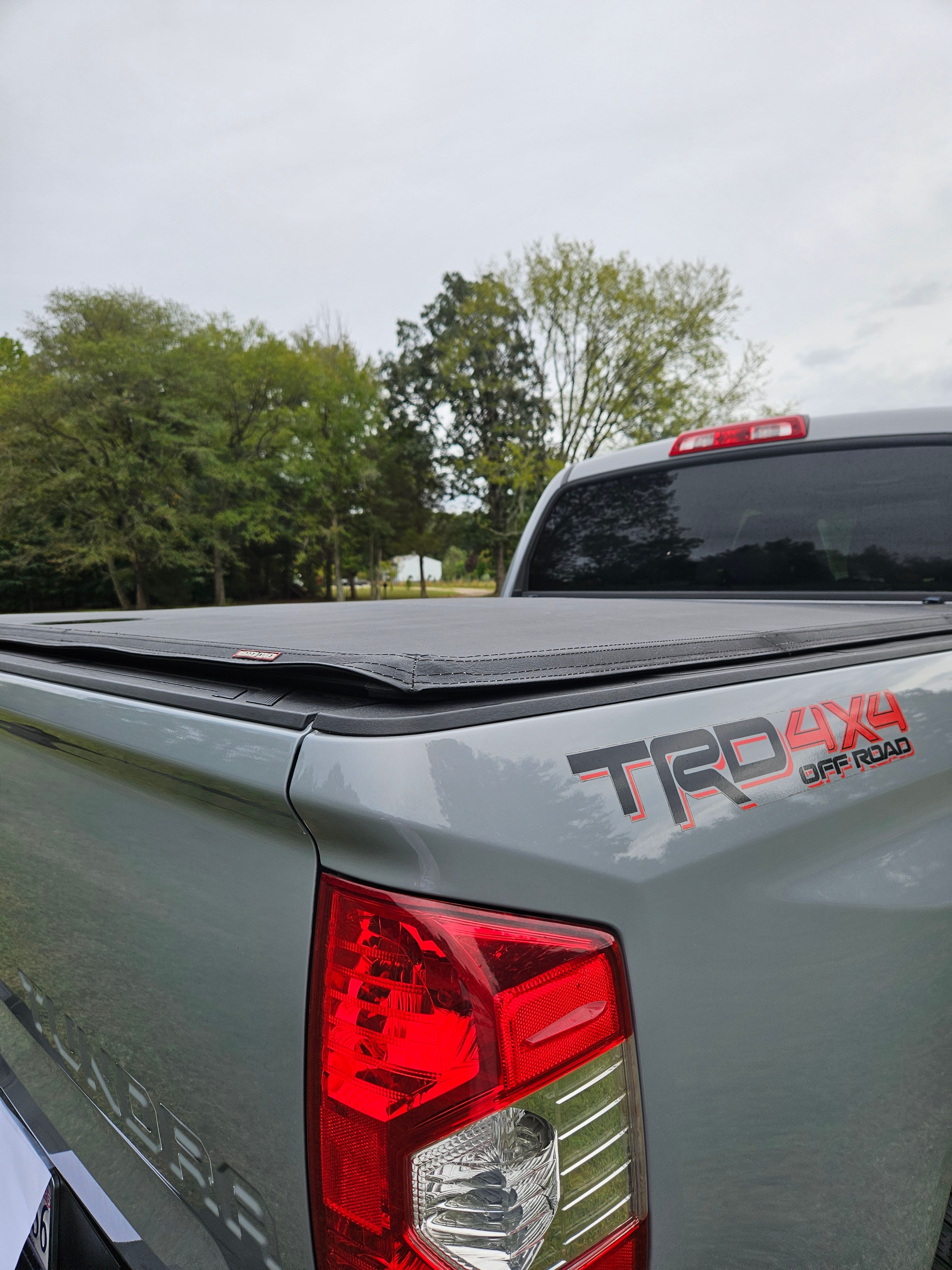 Used 2018 Toyota Tundra Limited w/ Limited Premium Package AWD/4WD image 8