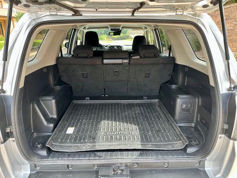 Used 2022 Toyota 4Runner TRD Off-Road AWD/4WD image 16