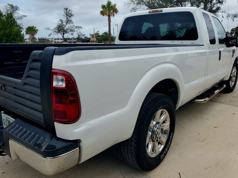 Used 2010 Ford F250 XLT image 6