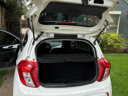 Used 2018 Chevrolet Spark LT FWD image 15