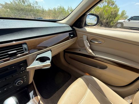 Used 2009 BMW 328i Sedan RWD image 16